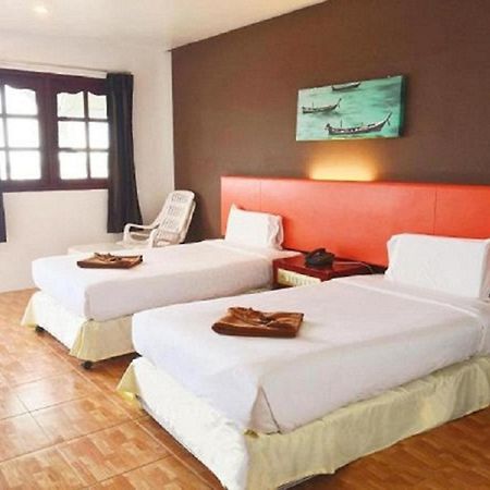 Patong 7Days Premium Hotel Phuket エクステリア 写真