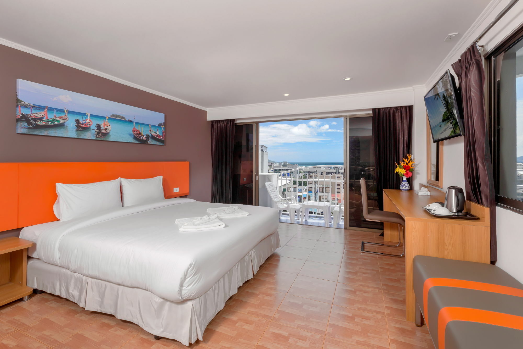 Patong 7Days Premium Hotel Phuket エクステリア 写真
