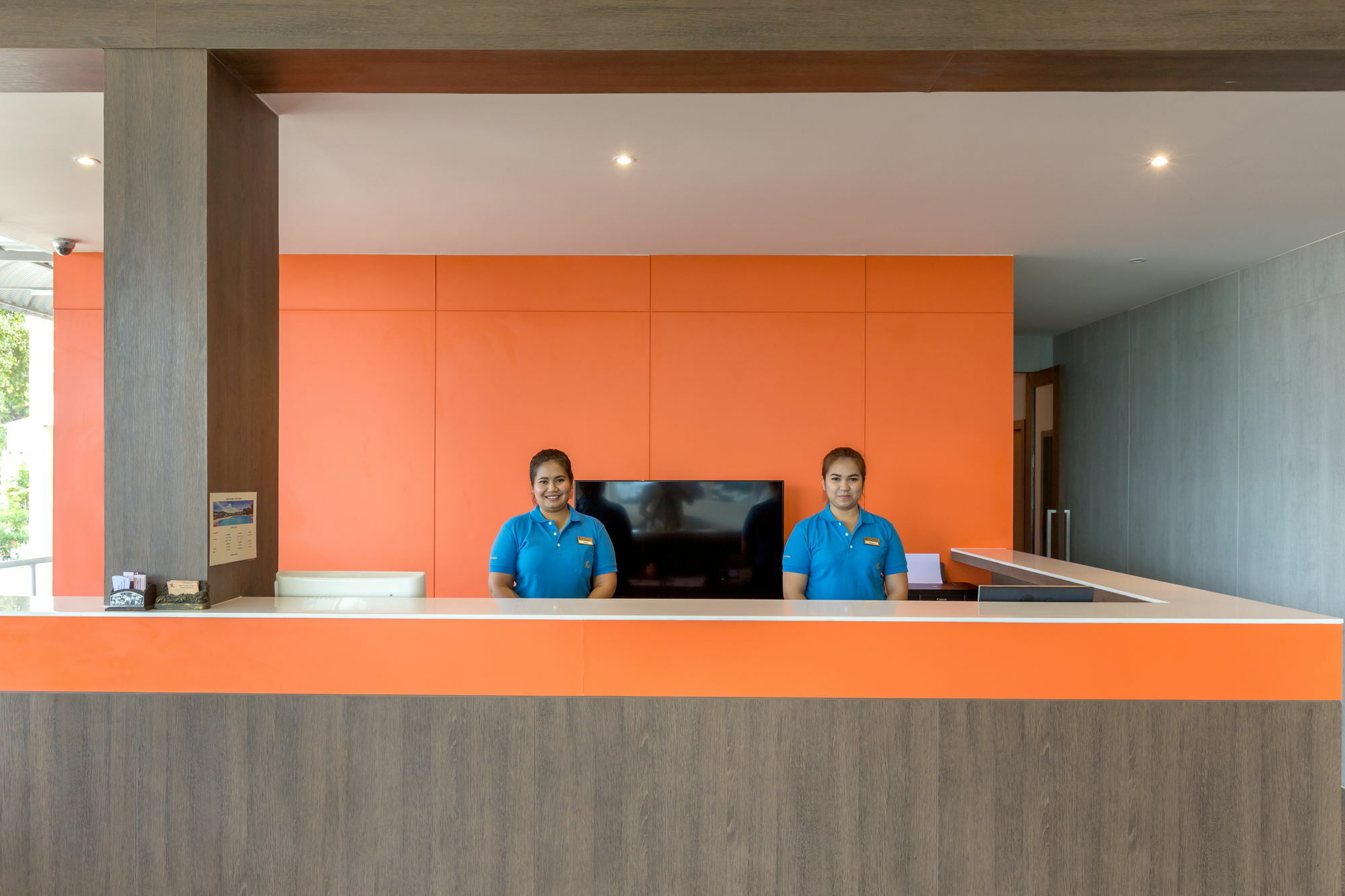 Patong 7Days Premium Hotel Phuket エクステリア 写真